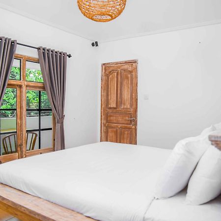 Bali Invest Living Hotel Canggu  Luaran gambar