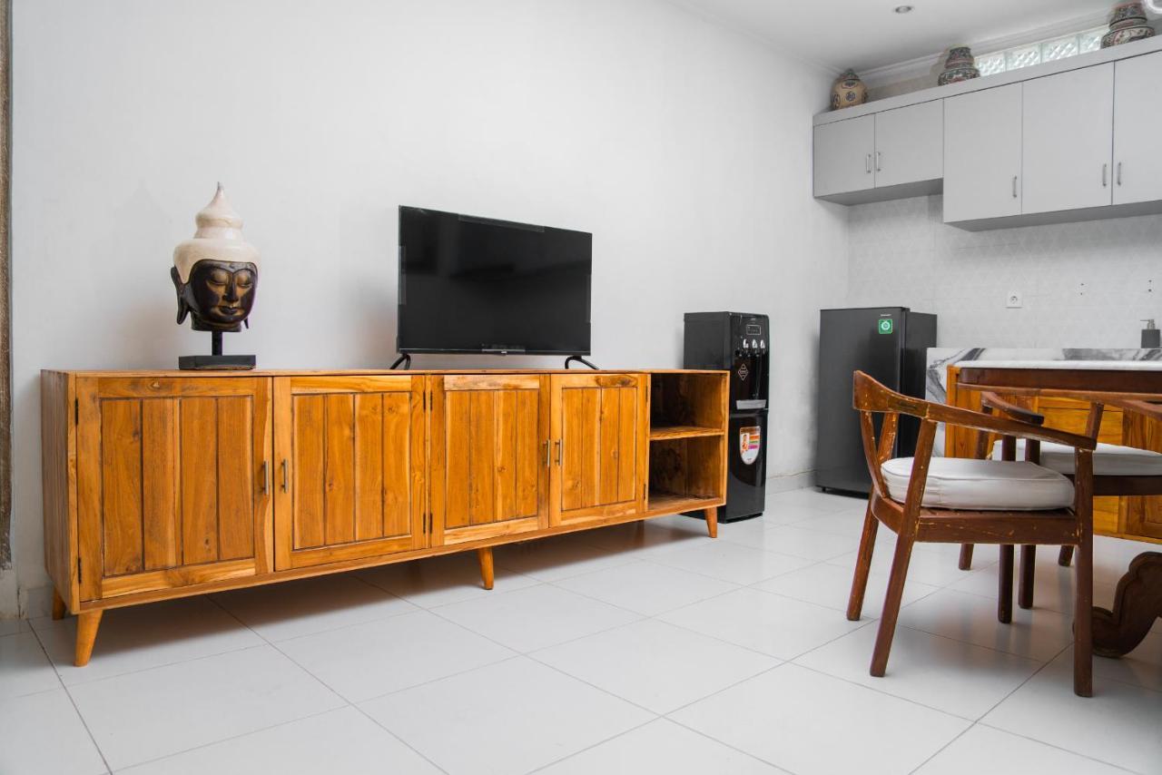 Bali Invest Living Hotel Canggu  Luaran gambar