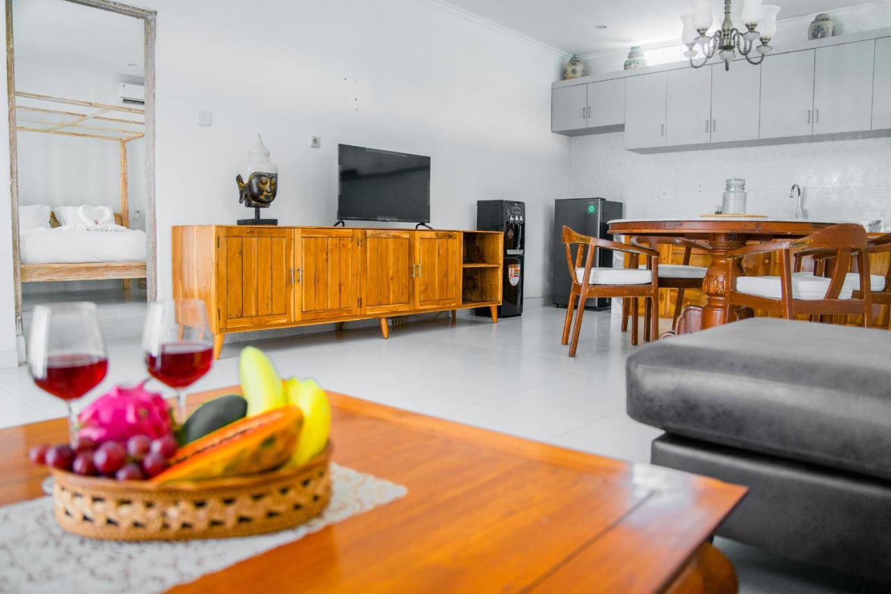 Bali Invest Living Hotel Canggu  Luaran gambar